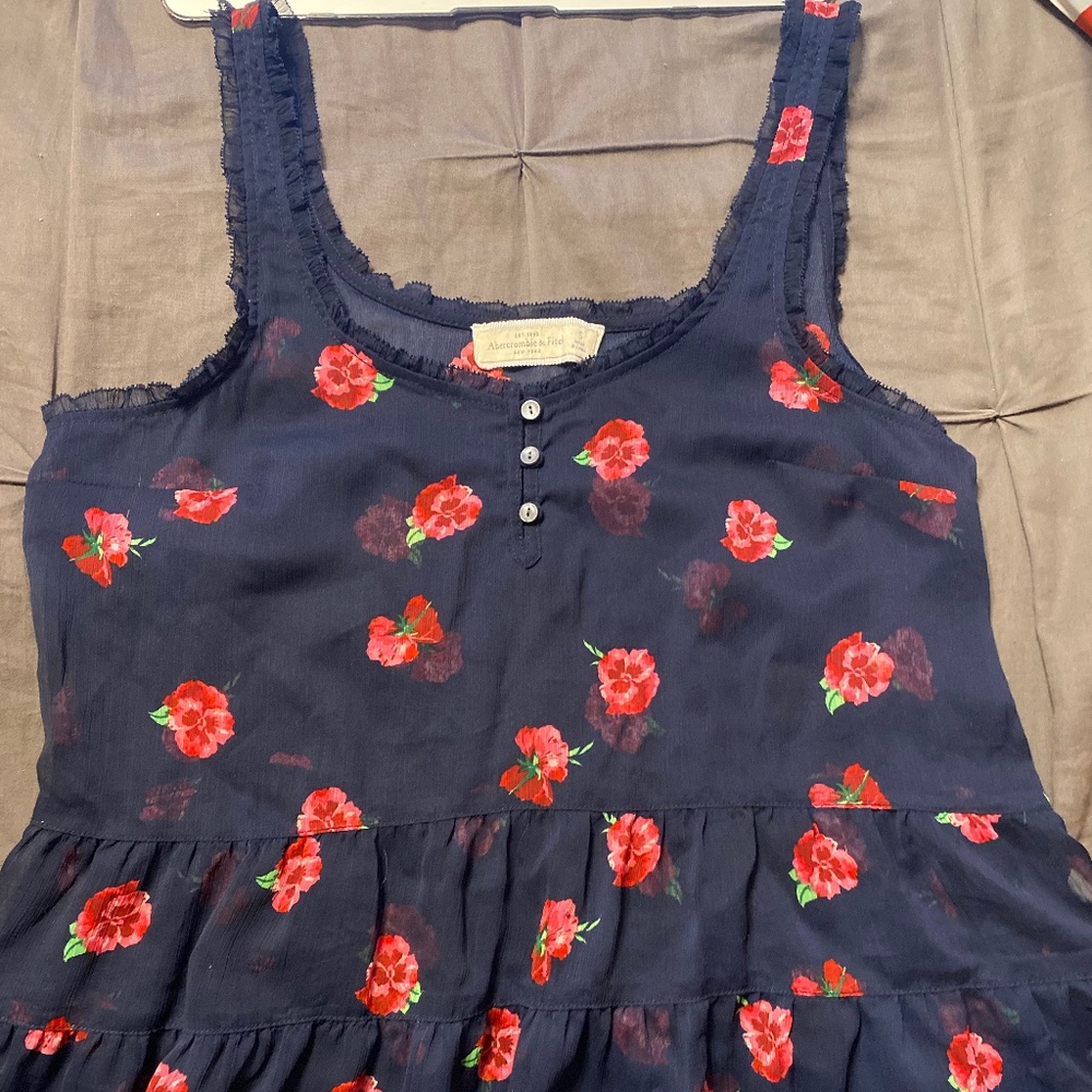 Tiered Abercrombie & Fitch Sheer Top